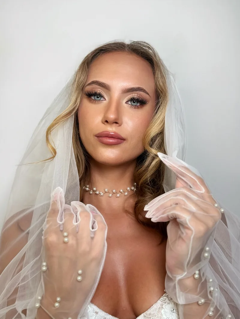 Zdjęcie z portfolio — makijaż i fryzury Dominika Łoś